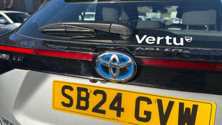 Toyota Yaris Cross 1.5 Hybrid Icon 5dr CVT Hybrid Estate
